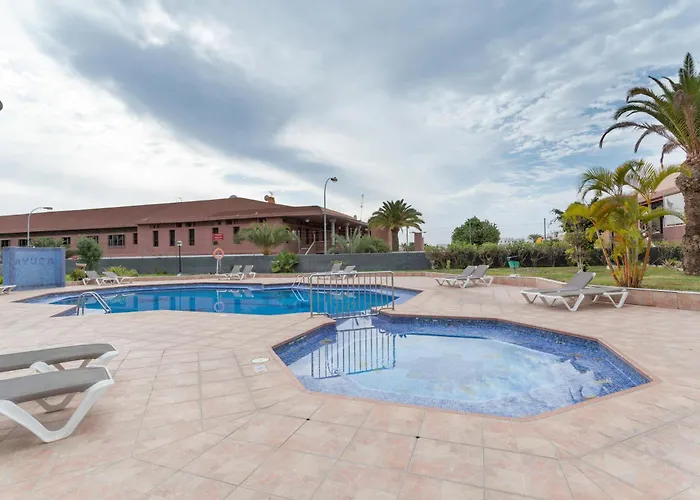 Kellys' Bayuca Apartamento *