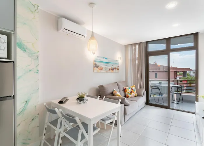 Kellys' Bayuca San Bartolomé